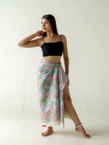 pareo mumbai pastel con estampado boho en tonos suaves rosado y celeste